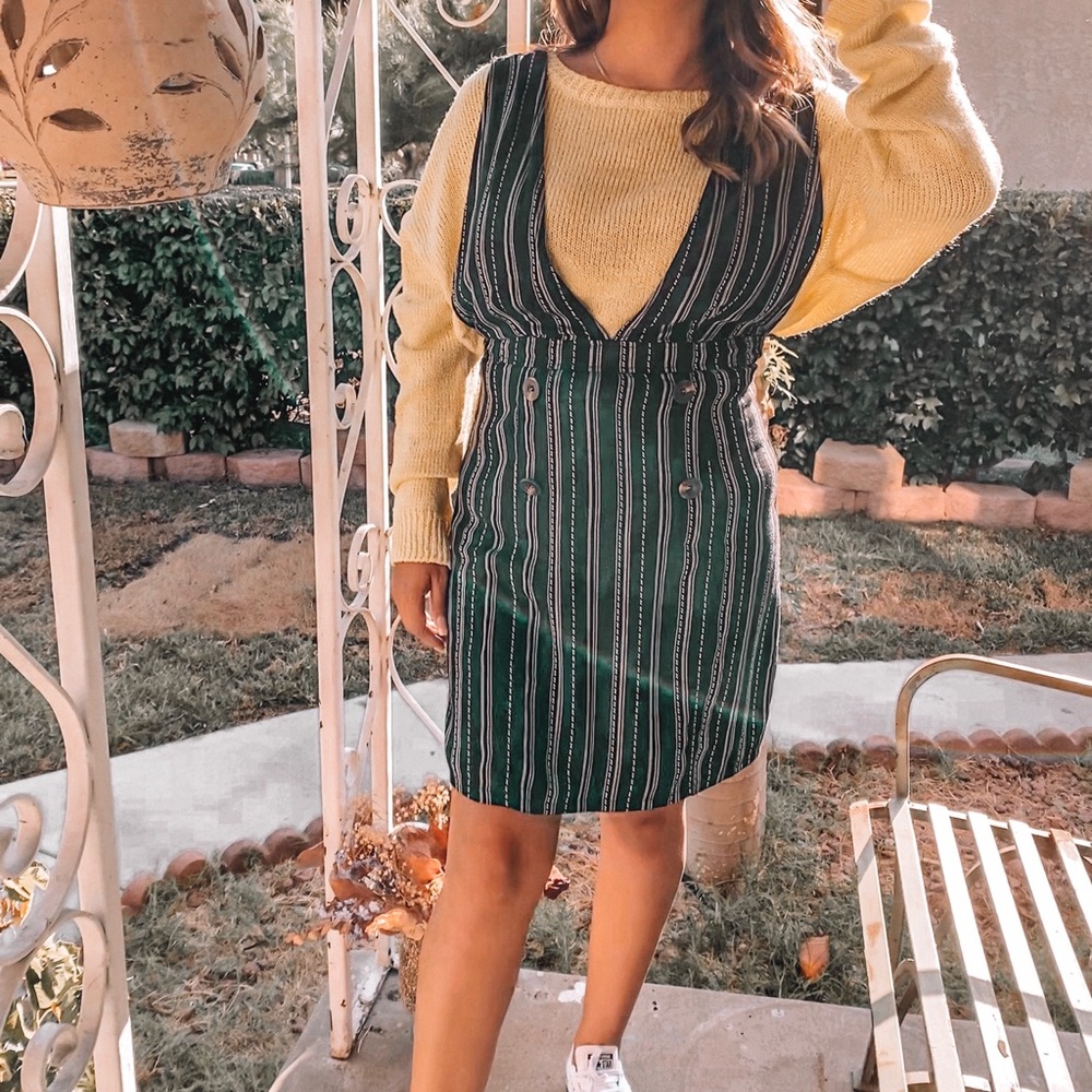 Overall dress